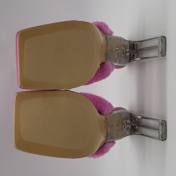 1129- Cape Robbin Vegan Faux Fur Heeled Sandals Pink Size 7.5 NWT - Picture 10 of 12